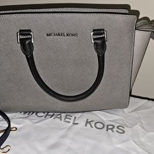 Michaels Kors Purse